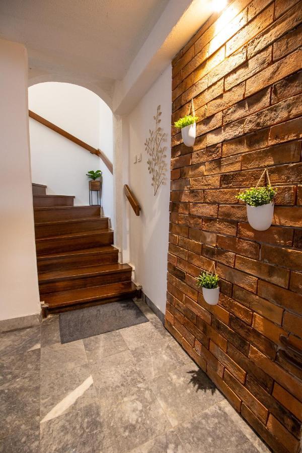 Rooms Bauman Osijek Exterior foto