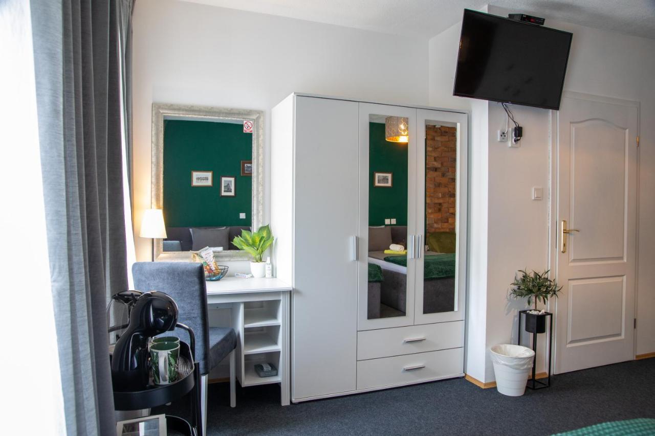 Rooms Bauman Osijek Exterior foto