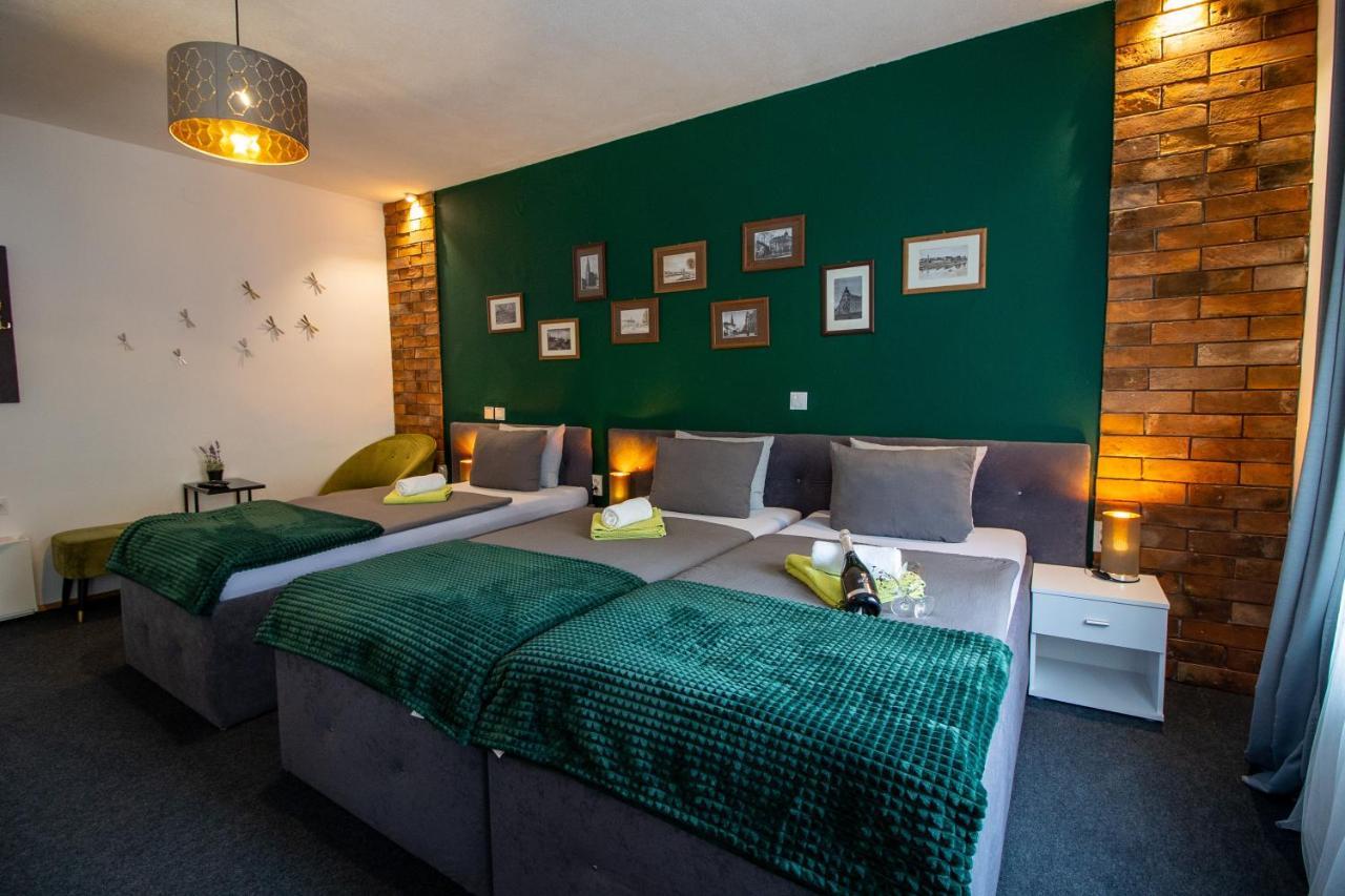 Rooms Bauman Osijek Exterior foto