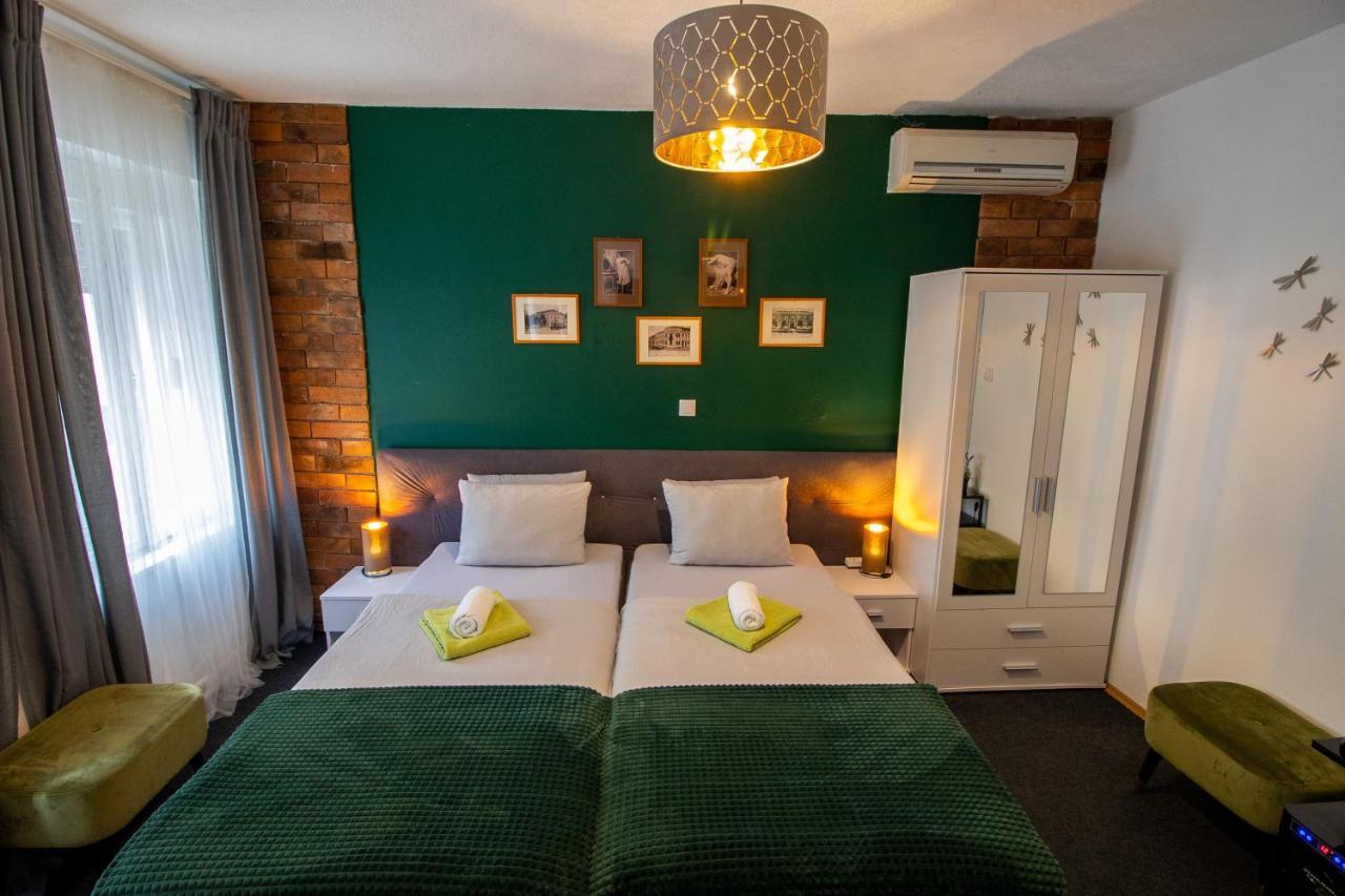 Rooms Bauman Osijek Exterior foto