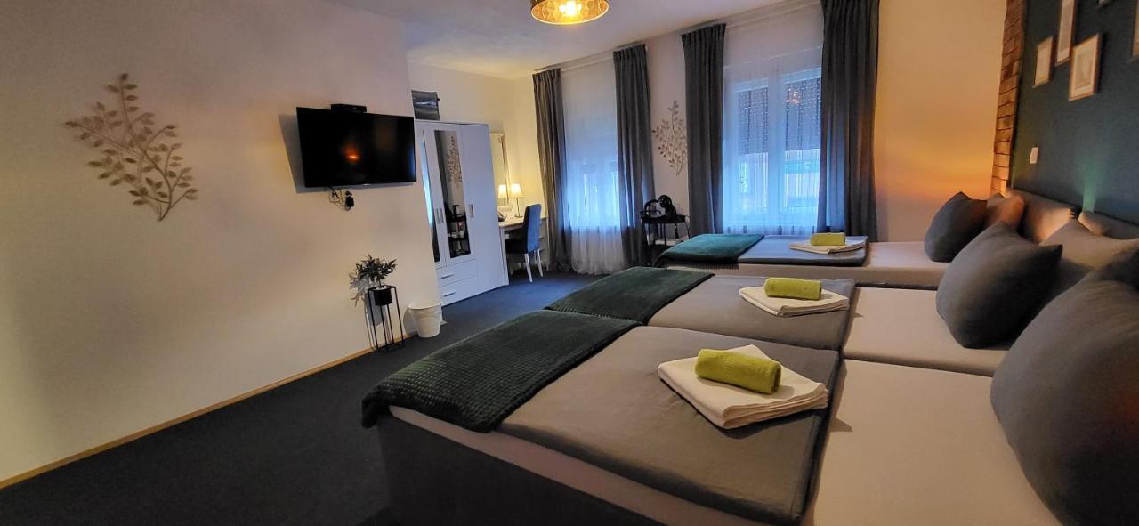 Rooms Bauman Osijek Exterior foto